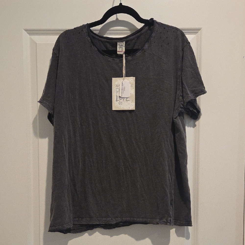 Magnolia Pearl Boyfriend Cut Tee